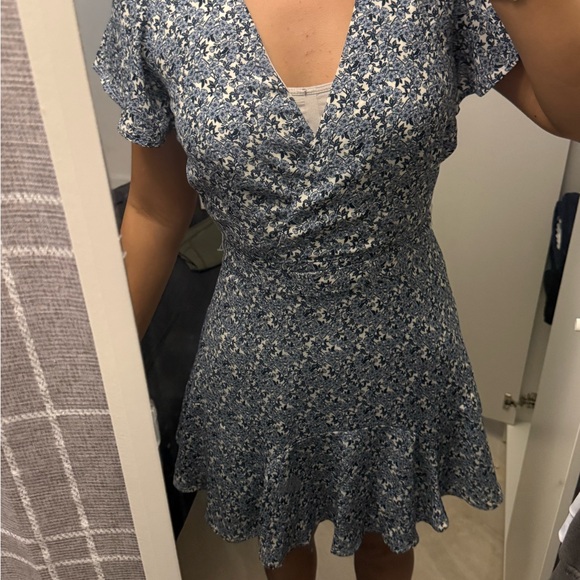 Trixxi Dresses & Skirts - Trixxi Blue Floral Mini Dress